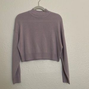 H&M small light purple cropped sweater